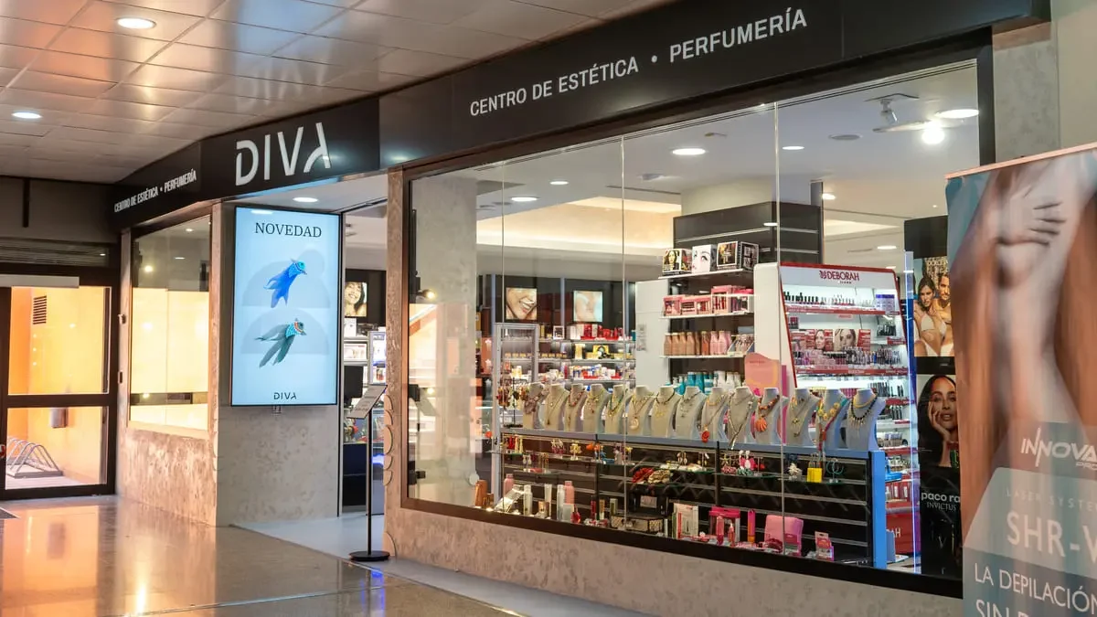 Centro de Estética y Perfumería - Foto_14