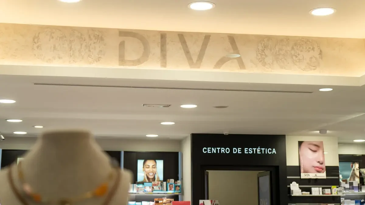 Centro de Estética y Perfumería - Foto_17