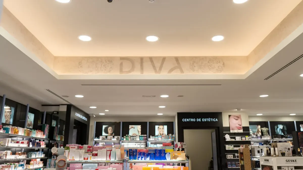 Centro de Estética y Perfumería - Foto_21